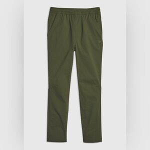 Gap Kids Boys Hybrid Pull-On Tapered Pants in Army Green Elasticized waist Sz XS